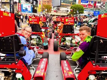 Een Must-Do Open-Air Kartervaring in Shibuya!