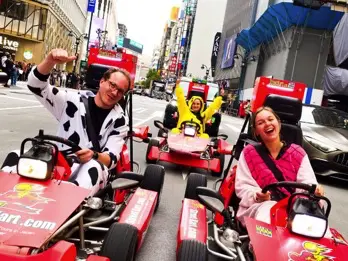 سعادة الكارتينغ: يومي المثير في STREET KART شibuya